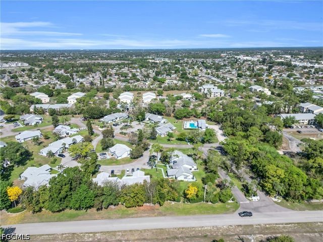 10438 Lakeport CT, Lehigh Acres, FL 33936