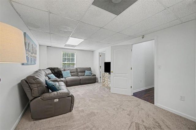 190 Whetstone Way, Villa Rica, GA 30180