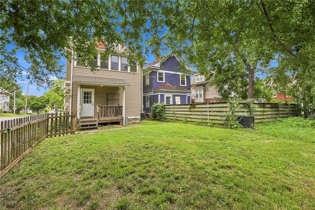 4200 MERCIER Street, Kansas City, MO 64111