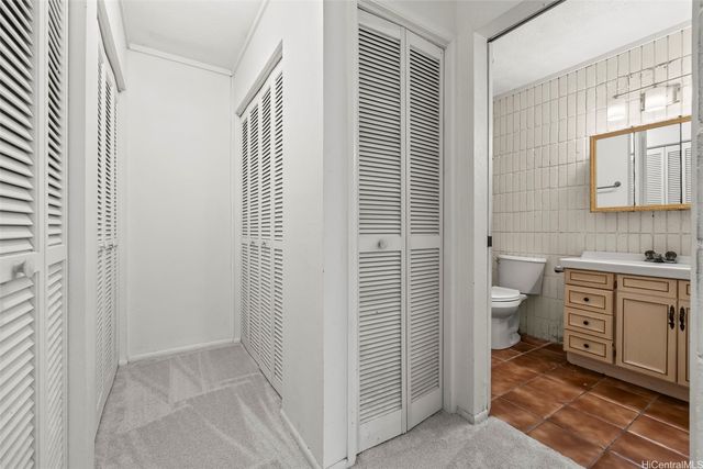 2327 Round Top Drive, Honolulu, HI 96822