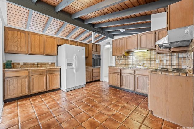 2327 Round Top Drive, Honolulu, HI 96822