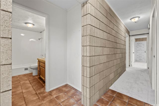 2327 Round Top Drive, Honolulu, HI 96822