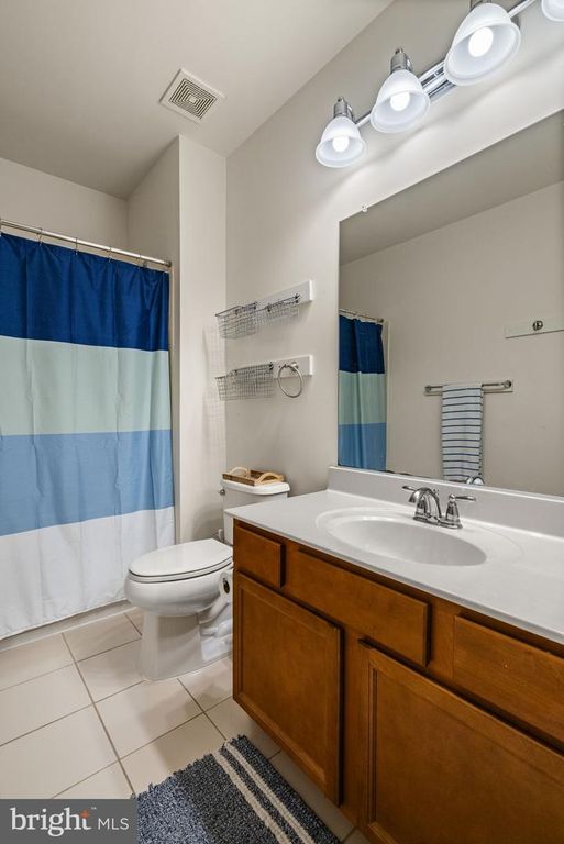 102 ALMOND DR, Stafford, VA 22554