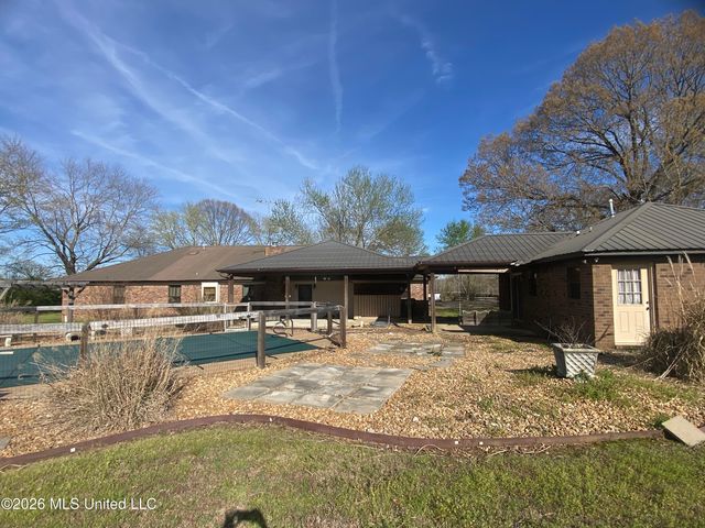615 Early Grove Road, Lamar, MS 38642