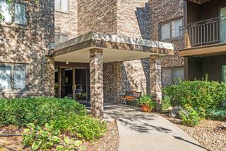 4120 Parklawn Avenue 220, Edina, MN 55435