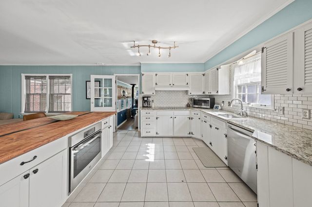 446 ROSSER RD, Memphis, TN 38120