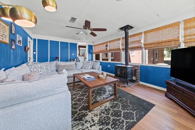 446 ROSSER RD, Memphis, TN 38120