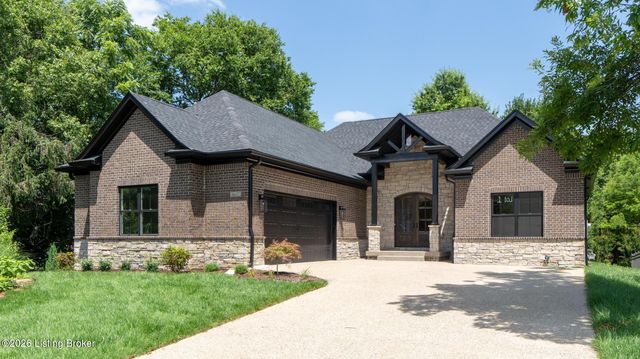 8607 Glenhope Dr, Louisville, KY 40291