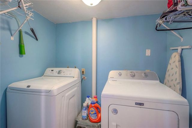 13749 Barber Avenue, Bonner Springs, KS 66012