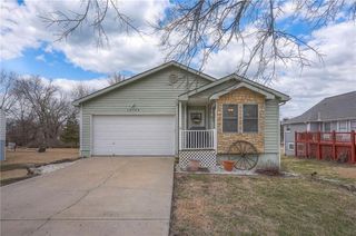 13749 Barber Avenue, Bonner Springs, KS 66012