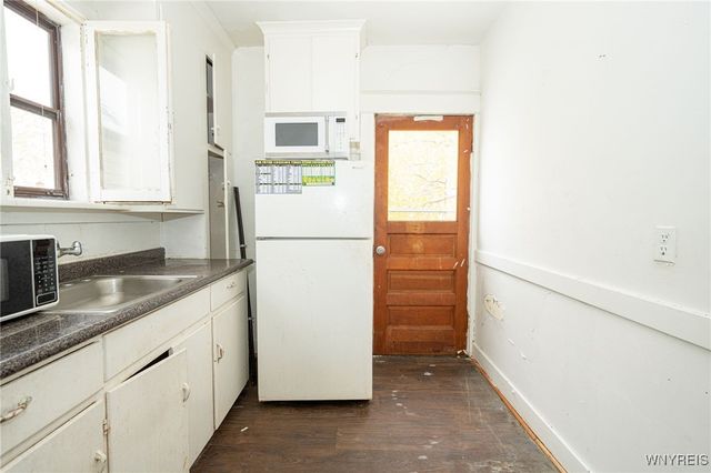 204 Crowley Avenue, Buffalo, NY 14207