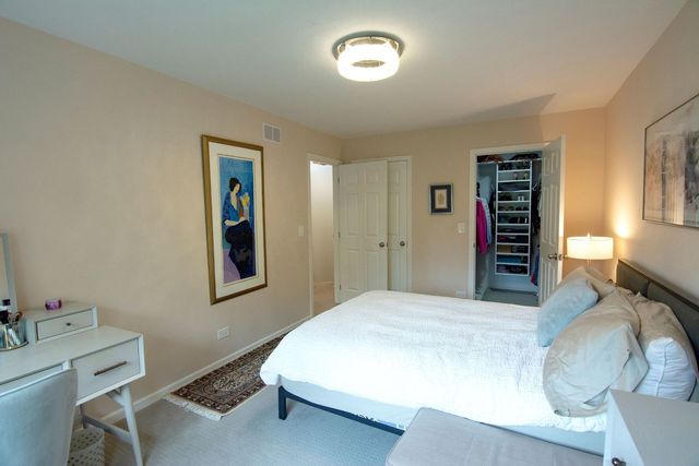 1088 Shermer Road, Glenview, IL 60025