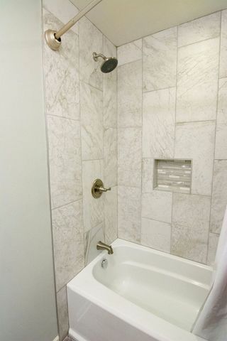 1088 Shermer Road, Glenview, IL 60025