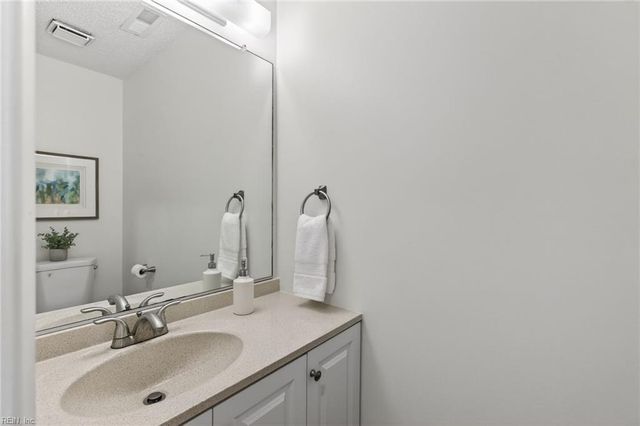 5036 Glenwood WAY, Virginia Beach, VA 23456