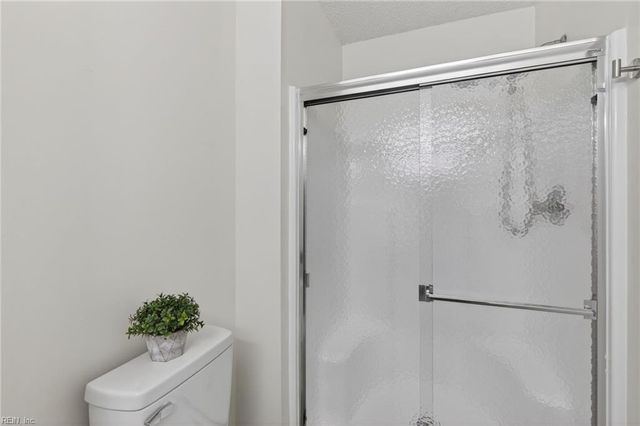 5036 Glenwood WAY, Virginia Beach, VA 23456