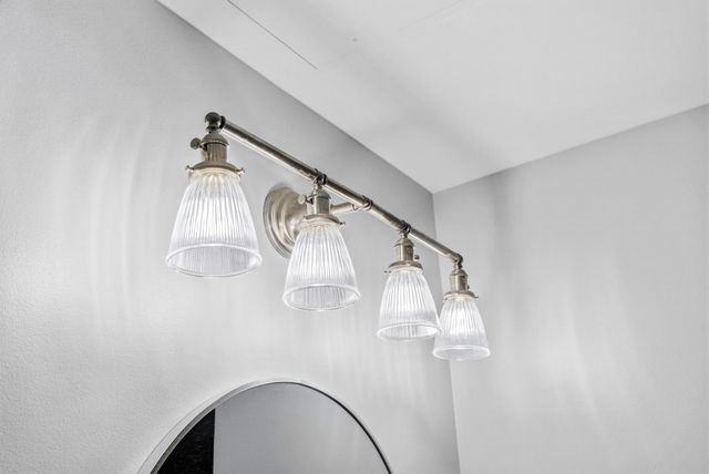 406 Wacouta Street 216, Saint Paul, MN 55101