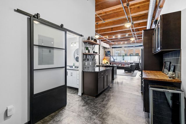 406 Wacouta Street 216, Saint Paul, MN 55101