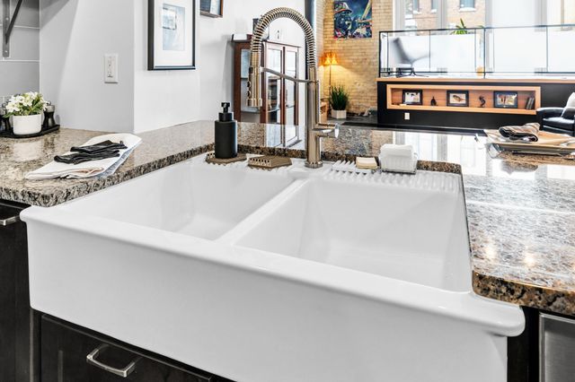 406 Wacouta Street 216, Saint Paul, MN 55101