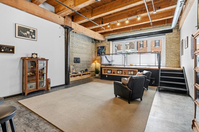 406 Wacouta Street 216, Saint Paul, MN 55101