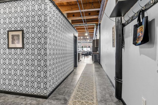 406 Wacouta Street 216, Saint Paul, MN 55101