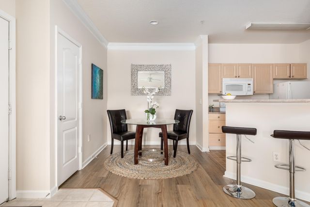 1300 Park West Boulevard 110, Mount Pleasant, SC 29466