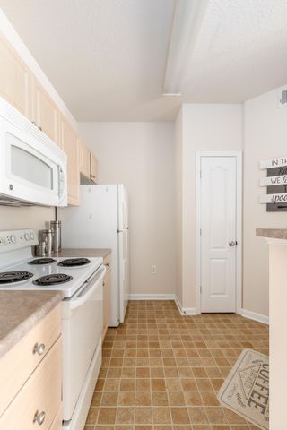 1300 Park West Boulevard 110, Mount Pleasant, SC 29466