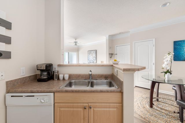 1300 Park West Boulevard 110, Mount Pleasant, SC 29466