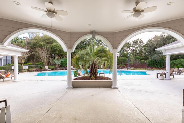 1300 Park West Boulevard 110, Mount Pleasant, SC 29466