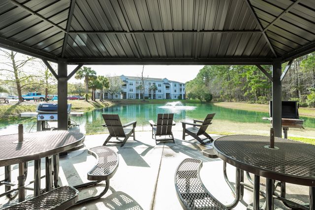 1300 Park West Boulevard 110, Mount Pleasant, SC 29466
