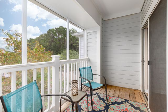 1300 Park West Boulevard 110, Mount Pleasant, SC 29466