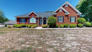 109 Brisbayne Circle, La Grange, NC 28551