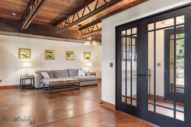 2449 Turkey Red Lane, Bozeman, MT 59715