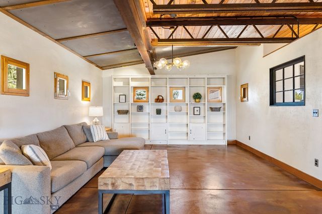 2449 Turkey Red Lane, Bozeman, MT 59715