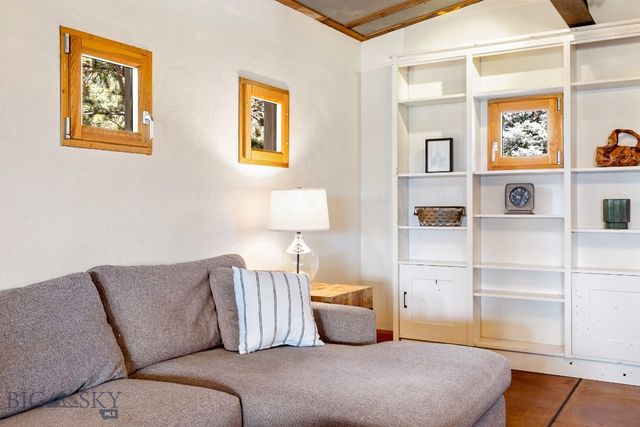 2449 Turkey Red Lane, Bozeman, MT 59715