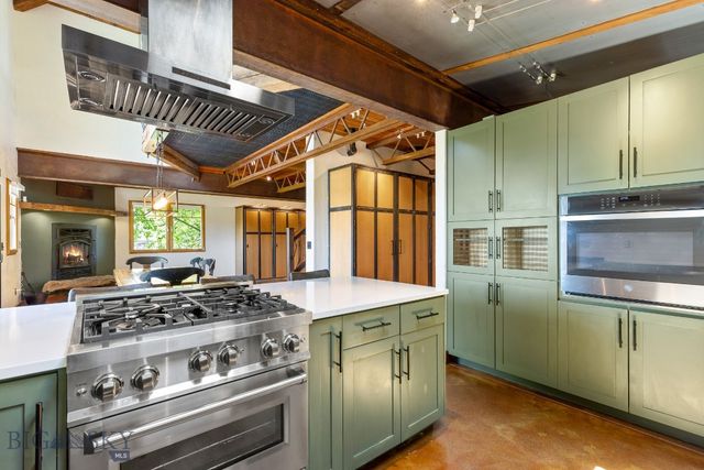 2449 Turkey Red Lane, Bozeman, MT 59715