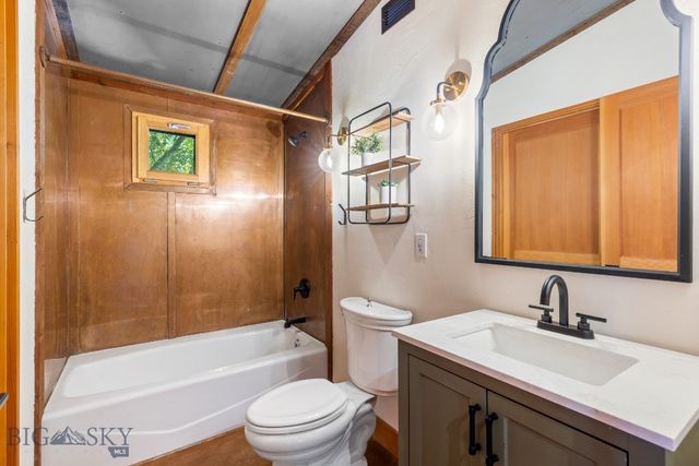 2449 Turkey Red Lane, Bozeman, MT 59715