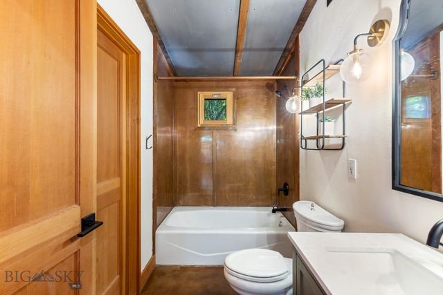 2449 Turkey Red Lane, Bozeman, MT 59715