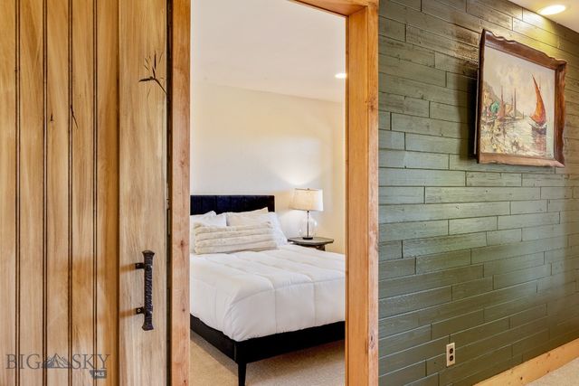 2449 Turkey Red Lane, Bozeman, MT 59715