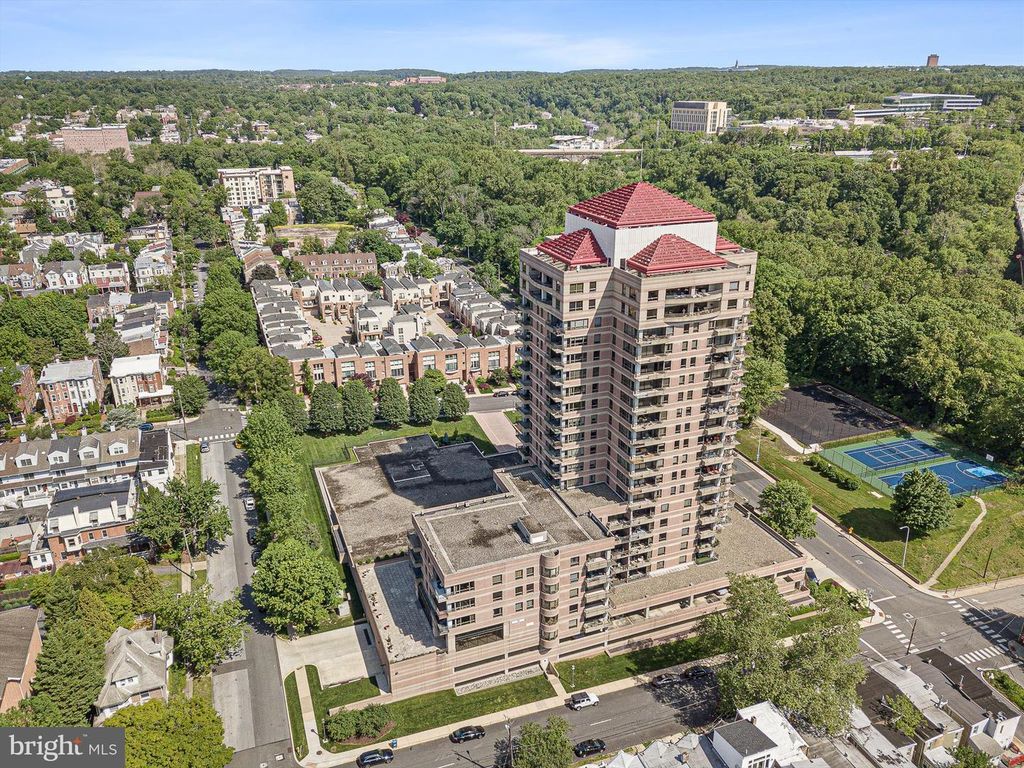 1100-UNIT LOVERING AVE #318, Wilmington, DE 19806