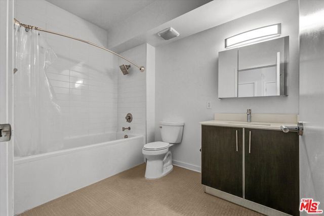 4215 Glencoe Avenue 207, Marina Del Rey, CA 90292