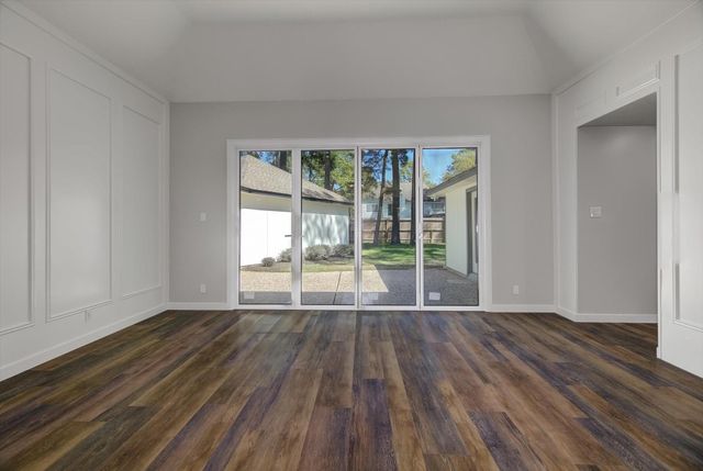 17506 Rustington Drive, Spring, TX 77379