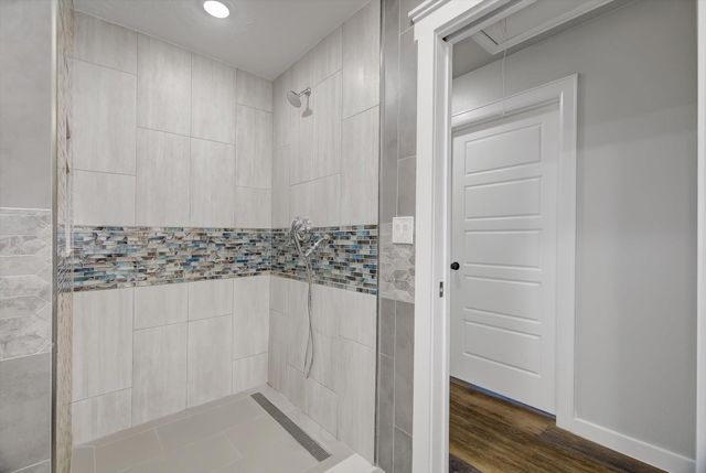 17506 Rustington Drive, Spring, TX 77379