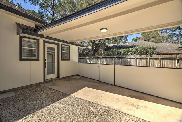 17506 Rustington Drive, Spring, TX 77379