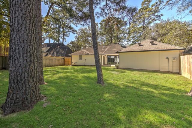 17506 Rustington Drive, Spring, TX 77379