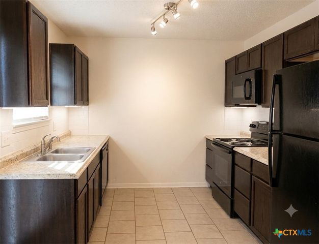 204 Jason Drive B, Copperas Cove, TX 76522