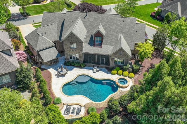 9222 Clerkenwell Drive, Waxhaw, NC 28173