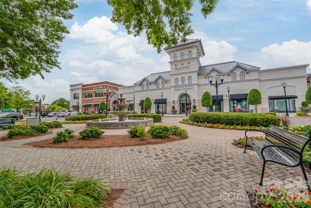 9222 Clerkenwell Drive, Waxhaw, NC 28173