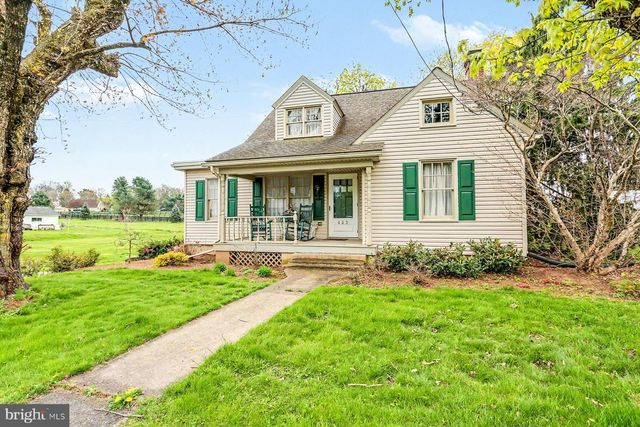 489 BACHMANVILLE RD, Hershey, PA 17033