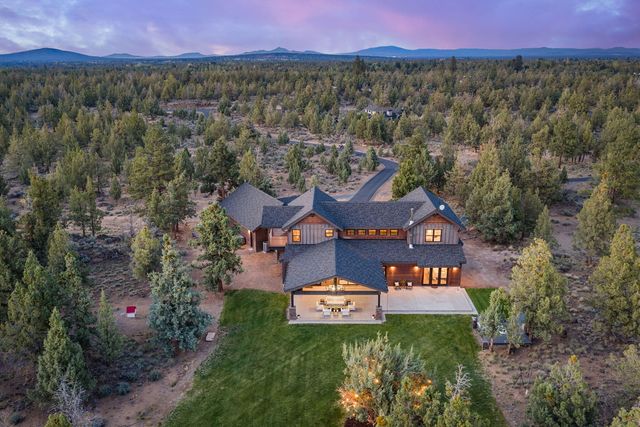 20055 Pacific Heights Road, Bend, OR 97703