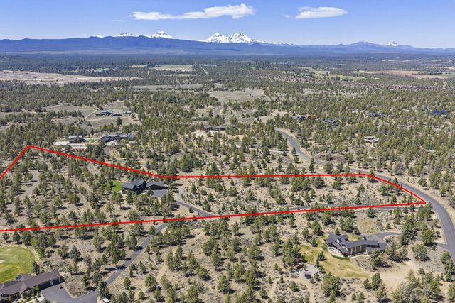 20055 Pacific Heights Road, Bend, OR 97703